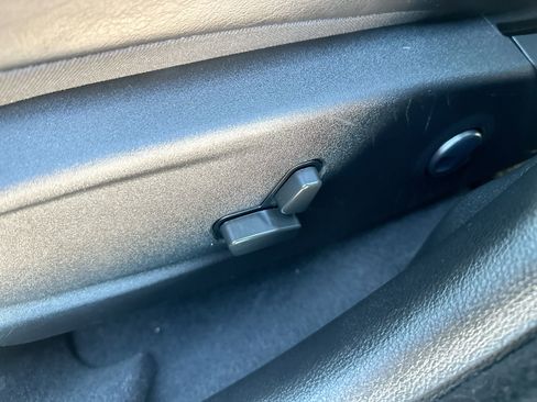 Used 2022 Chrysler 300 S w/ Safetytec Plus Group image 12