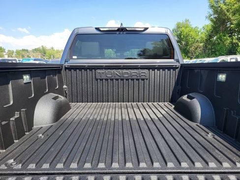 Used 2024 Toyota Tundra Limited AWD/4WD image 28
