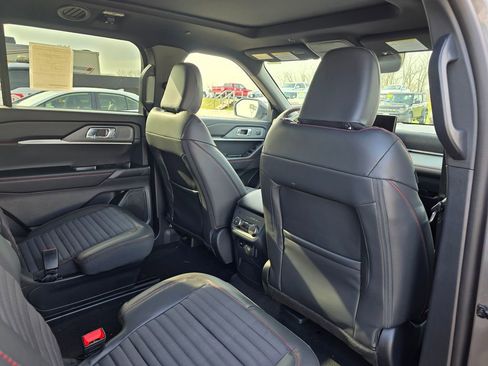 New 2026 Ford Explorer ST-Line AWD/4WD image 27