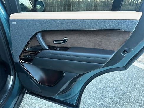 Certified 2024 Land Rover Range Rover Sport Dynamic SE image 24