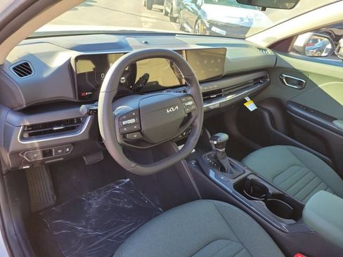 New 2025 Kia K4 GT-Line Turbo FWD image 7