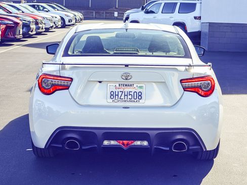 Used 2019 Toyota 86 RWD image 19