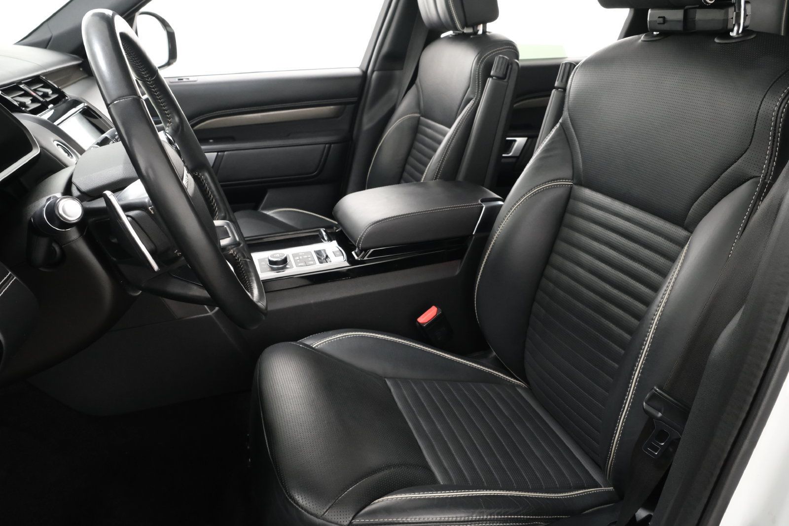 Used 2019 Land Rover Discovery HSE Luxury AWD/4WD image 31