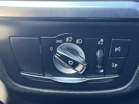 Used 2025 BMW X4 xDrive30i image 15