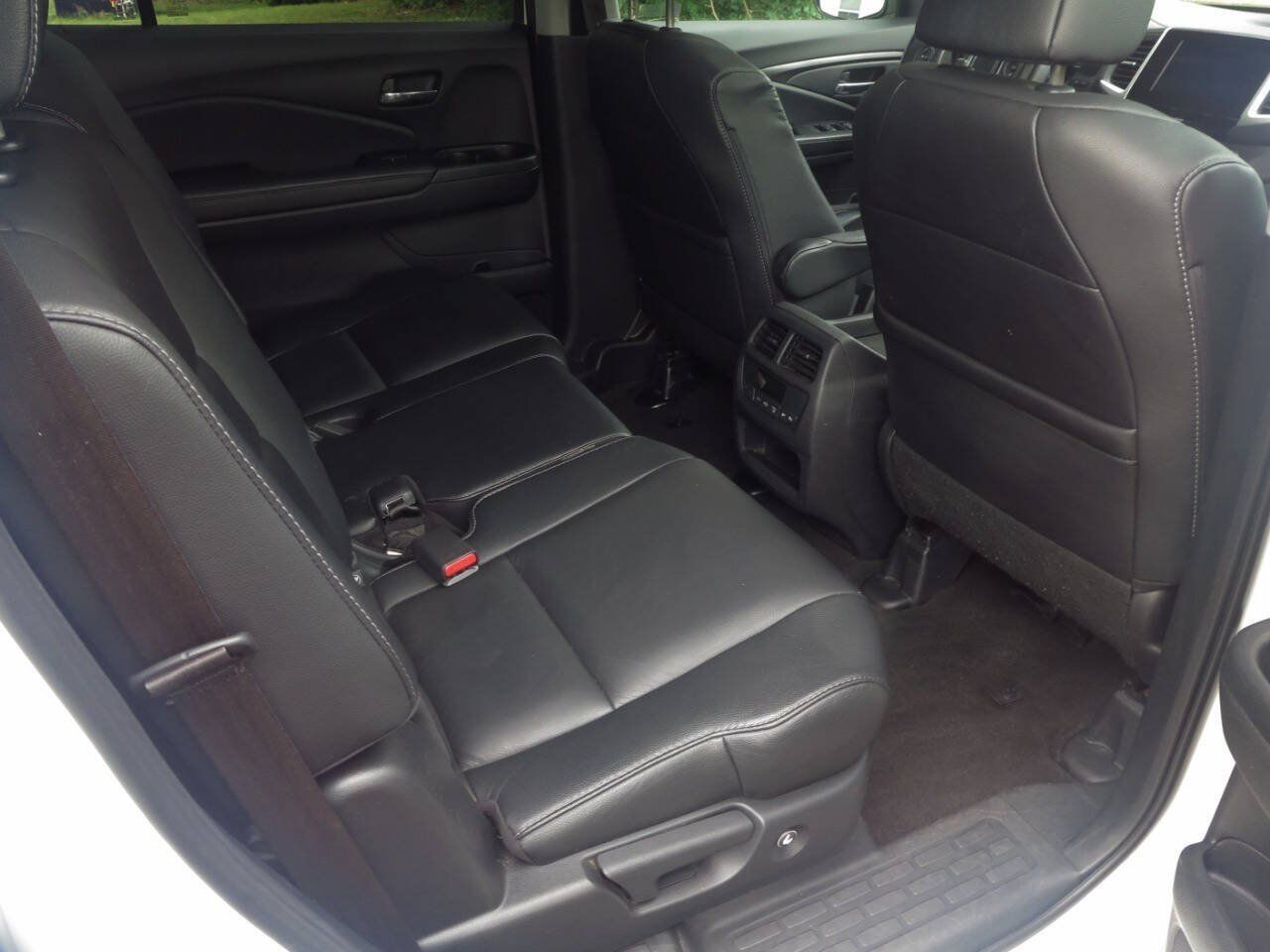 Used 2017 Honda Pilot EX-L image 16