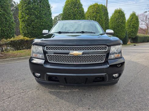Used 2009 Chevrolet Avalanche LTZ image 9