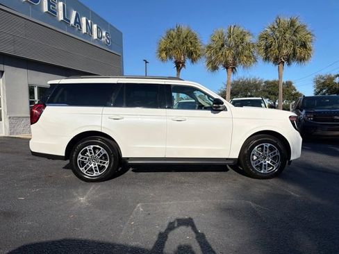 Used 2025 Ford Expedition Active image 8