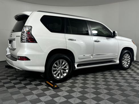 Used 2019 Lexus GX 460 Premium image 8