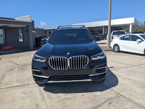 Used 2023 BMW X5 xDrive40i w/ Premium Package AWD/4WD image 9