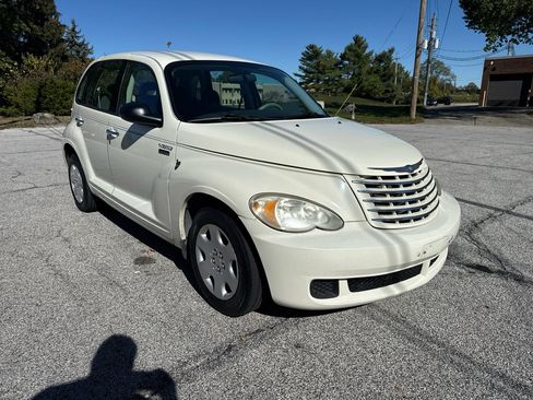 Used 2006 Chrysler PT Cruiser image 3