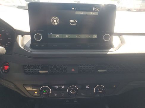 Used 2025 Honda Accord SE image 19