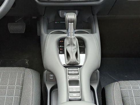 New 2026 Honda HR-V LX image 18
