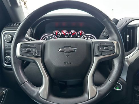 Used 2021 Chevrolet Silverado 1500 LT Trail Boss w/ Convenience Package II image 24