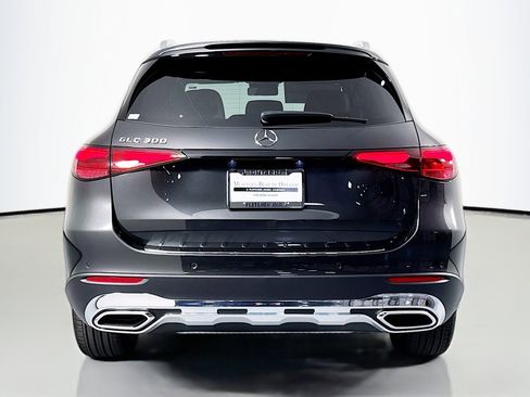 New 2026 Mercedes-Benz GLC 300 image 3