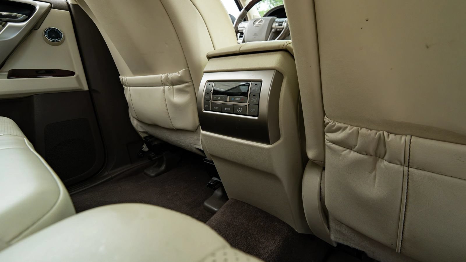 Used 2018 Lexus GX 460 Luxury AWD/4WD image 23