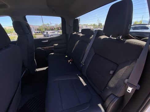 Used 2021 Chevrolet Silverado 1500 LT Trail Boss AWD/4WD image 21
