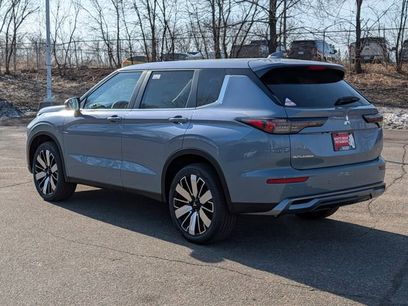 New 2026 Mitsubishi Outlander SE