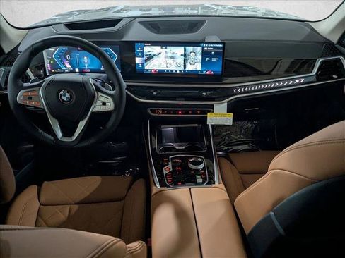 New 2026 BMW X7 xDrive40i image 16
