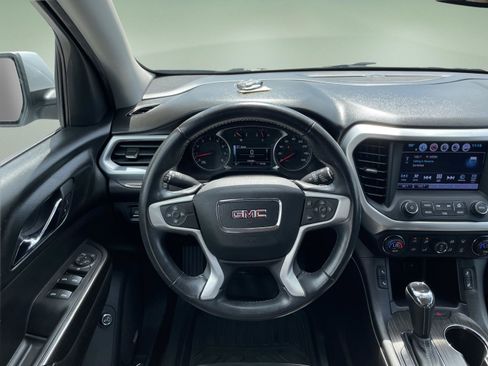 Used 2018 GMC Acadia SLT FWD image 25