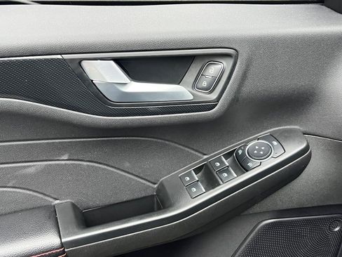 Used 2023 Ford Escape ST-Line w/ Tech Pack #1 image 17