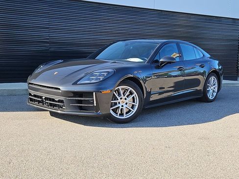 Certified 2026 Porsche Panamera 4 AWD/4WD image 1