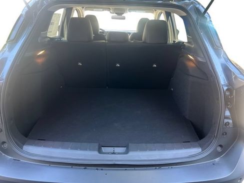 Used 2025 Nissan Kicks SR AWD/4WD image 18