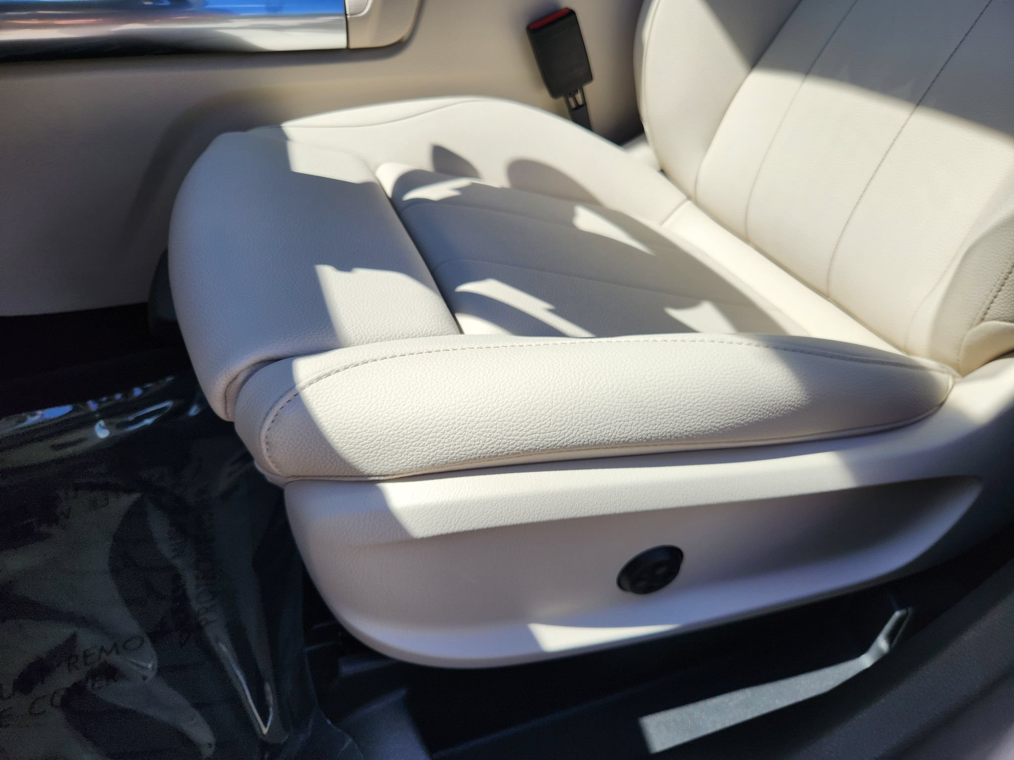 New 2026 Mercedes-Benz GLA 250 4MATIC image 16