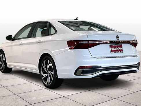 New 2026 Volkswagen Jetta SEL image 3