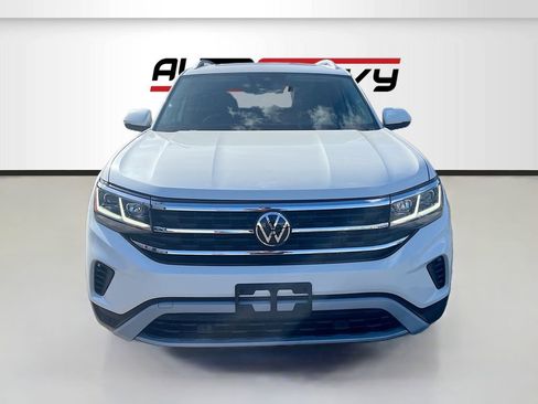 Used 2023 Volkswagen Atlas SEL image 2