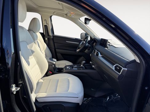 Used 2025 MAZDA CX-5 AWD 2.5 S w/ Preferred Package image 19