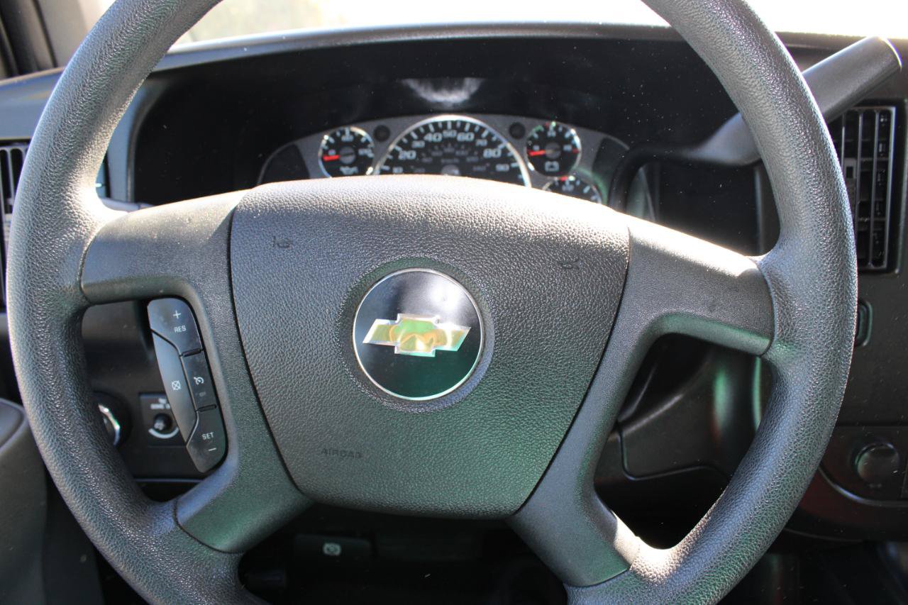 Used 2022 Chevrolet Express 2500 w/ Driver Convenience Package RWD image 10