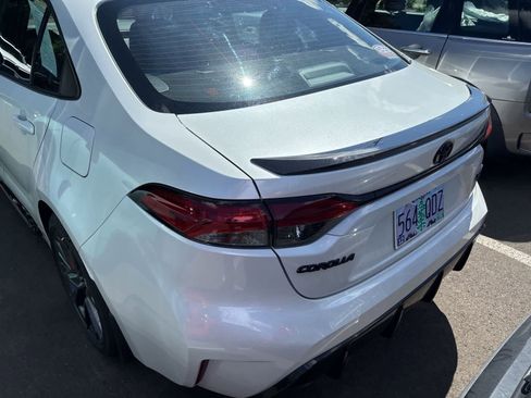 Used 2024 Toyota Corolla XSE FWD image 7