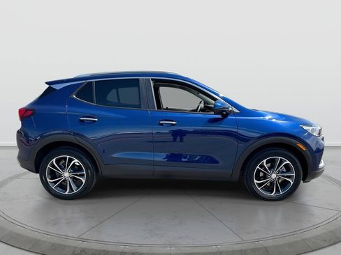Used 2023 Buick Encore GX Select w/ Safety Package II FWD image 9