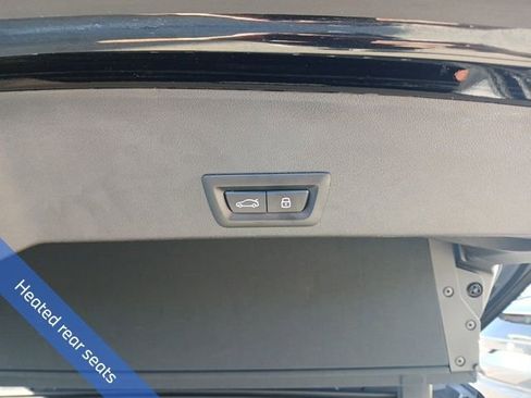 Used 2024 BMW XM image 10