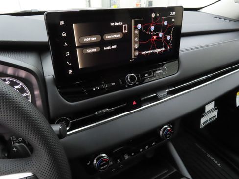 New 2026 Mitsubishi Outlander AWD image 17