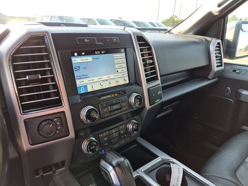 Used 2019 Ford F150 Platinum AWD/4WD image 23