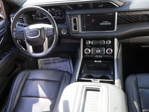Used 2022 GMC Yukon Denali w/ Max Trailering Package AWD/4WD image 14