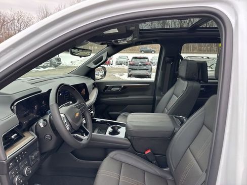 New 2026 Chevrolet Suburban High Country AWD/4WD image 71