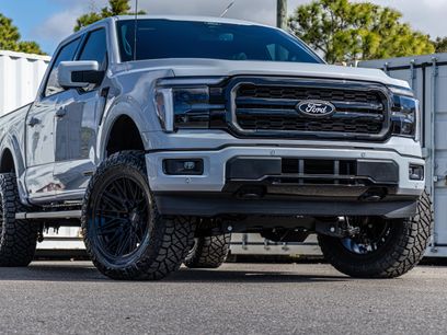 New 2025 Ford F150 Lariat w/ Equipment Group 502A High