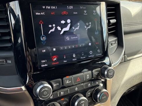 Used 2020 RAM 3500 Laramie image 7