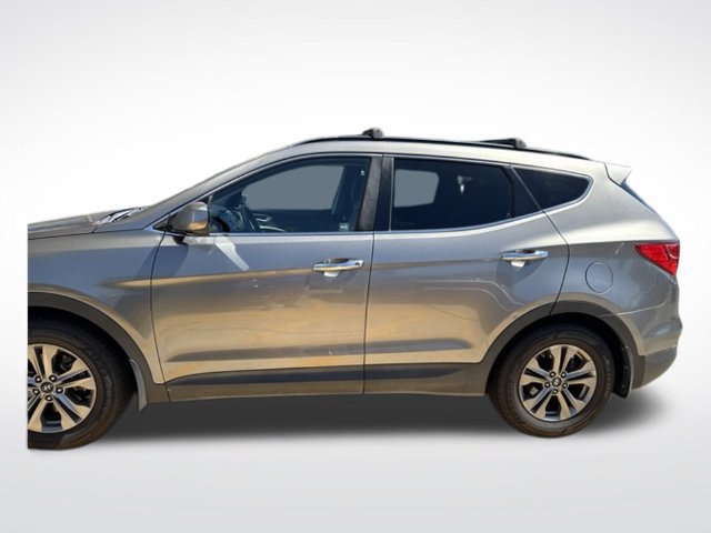 Used 2016 Hyundai Santa Fe Sport w/ Option Group 02 FWD image 2