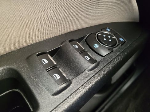 Used 2018 Ford Fusion S image 27