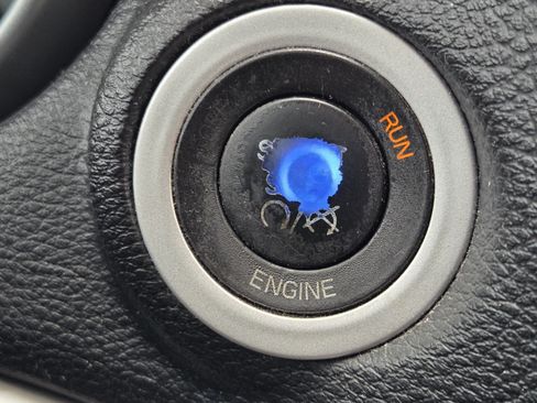 Used 2013 Dodge Journey SXT w/ Flexible Seating Group FWD image 21