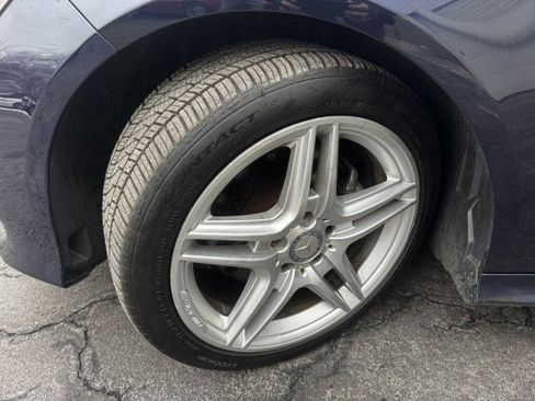 Used 2014 Mercedes-Benz E 350 4MATIC Sedan w/ Premium 1 Package image 33