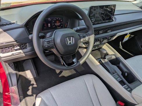 New 2025 Honda Accord SE image 3