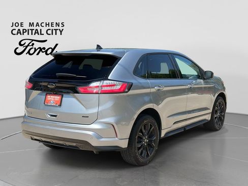 Used 2022 Ford Edge SE w/ Black Appearance Package AWD/4WD image 5