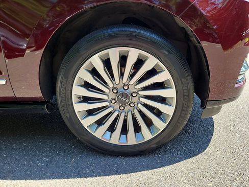 Used 2019 Lincoln Navigator Reserve AWD/4WD image 9