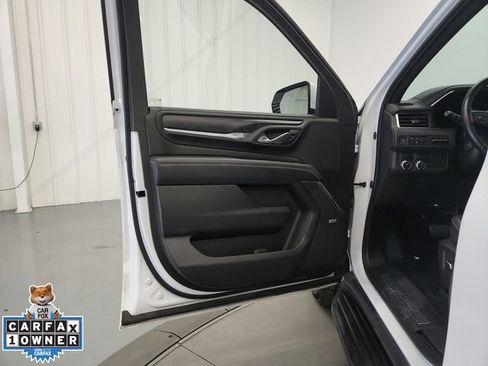 Used 2024 GMC Yukon XL Denali image 27