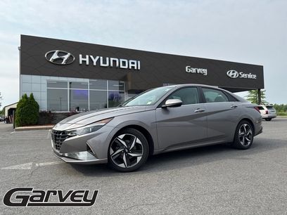 Certified 2022 Hyundai Elantra Limited w/ Cargo Package