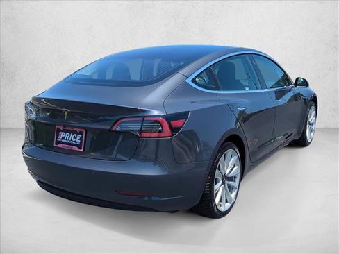 Used 2018 Tesla Model 3 Long Range RWD image 5